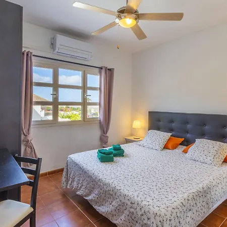 Bed and breakfast Timanfaya 3*